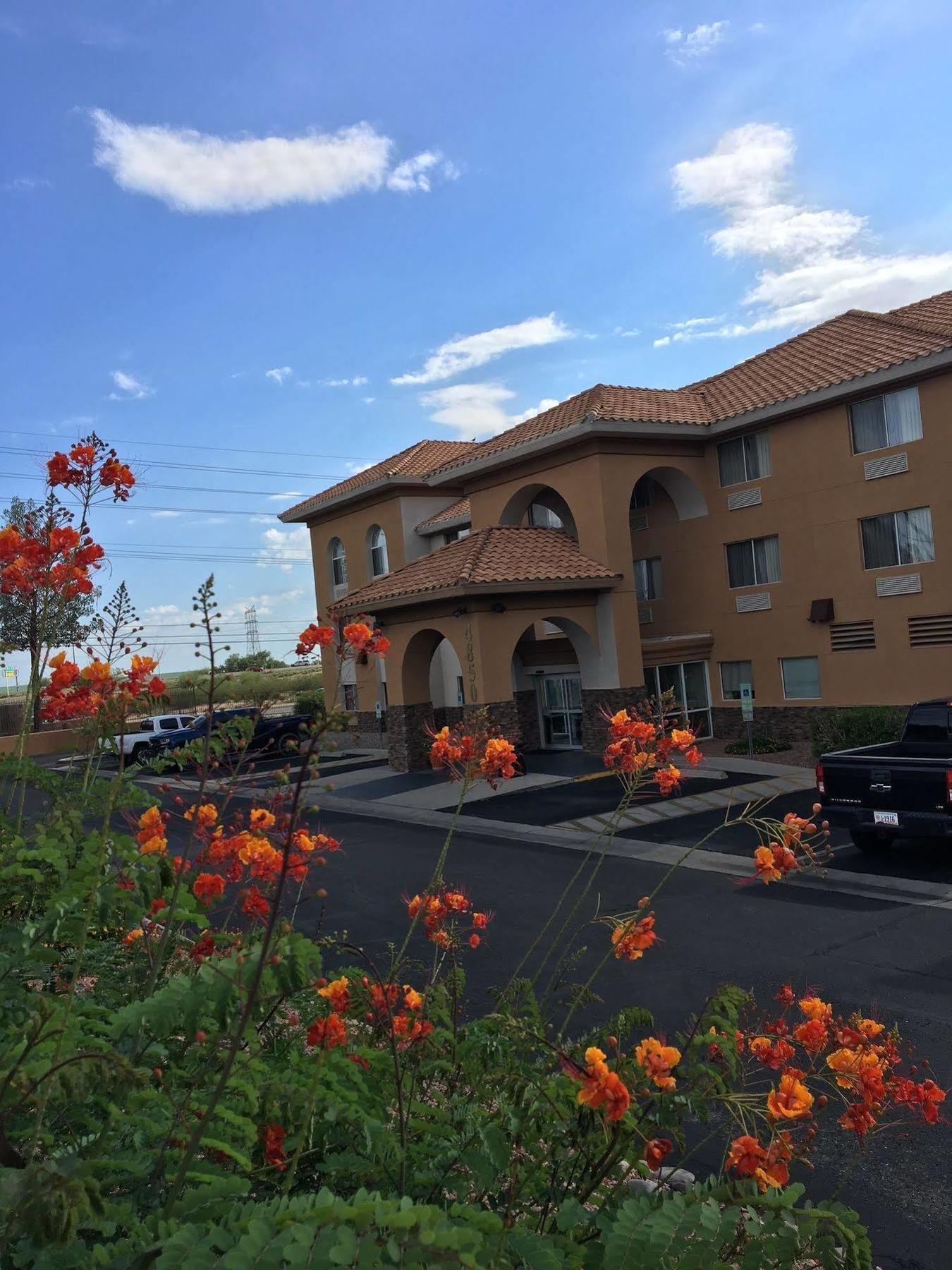 Comfort Inn & Suites Near Kino Sports Complex Drexel Heights Luaran gambar